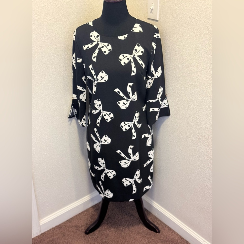 Banana Republic Black White Bow Print Shift Dress 3/4 Sleeve Size 6 NEW - Picture 3 of 12